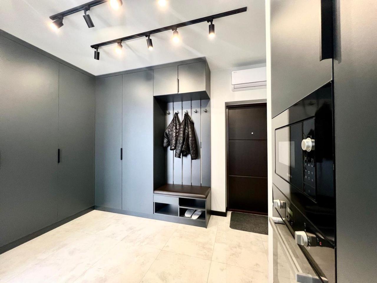 Apartments Vip Avalon 리비프 외부 사진