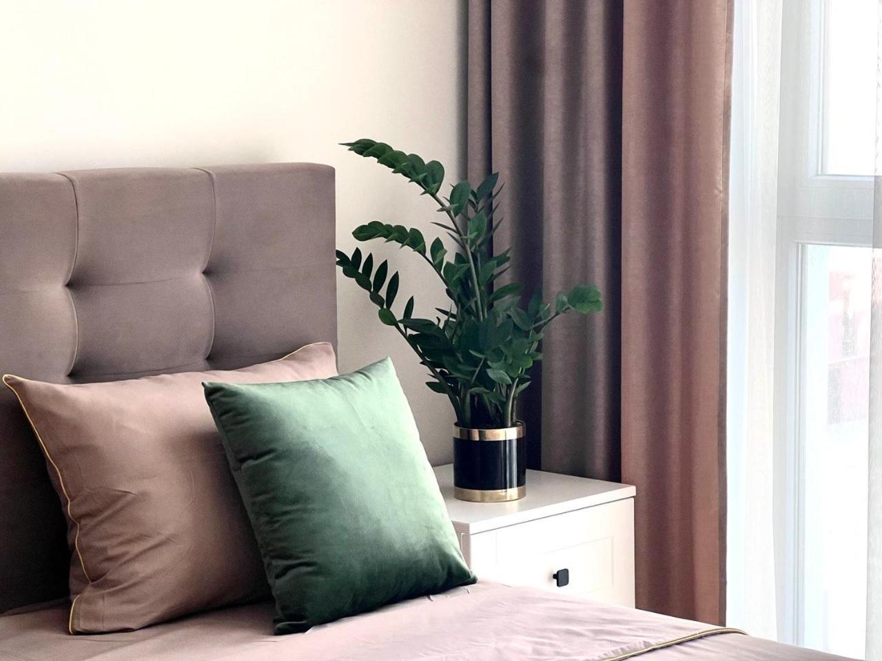 Apartments Vip Avalon 리비프 외부 사진