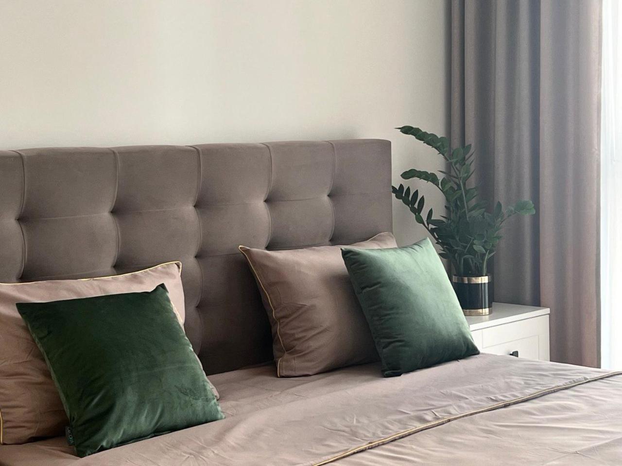 Apartments Vip Avalon 리비프 외부 사진