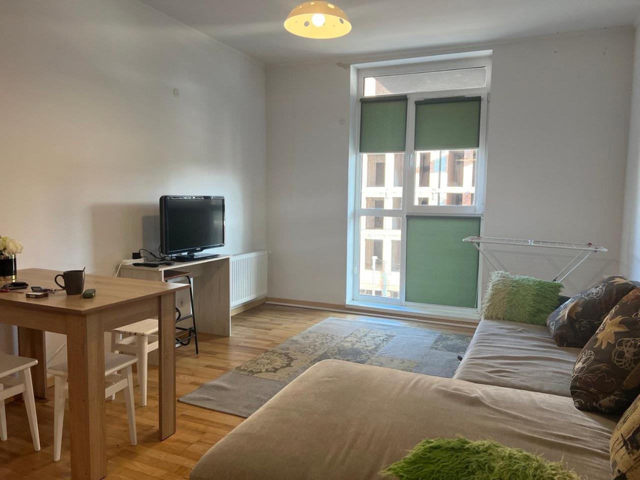 Apartments Vip Avalon 리비프 외부 사진