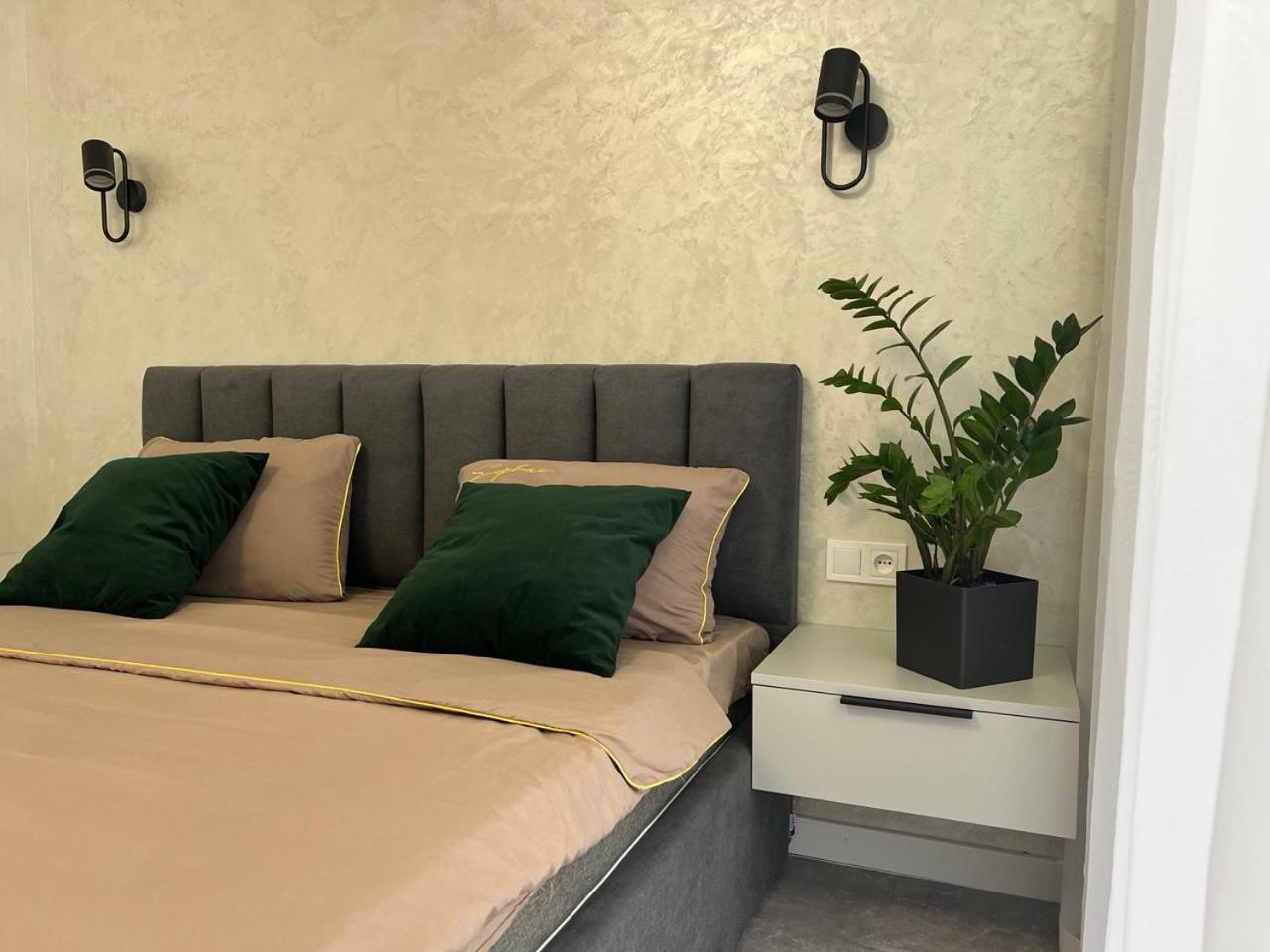 Apartments Vip Avalon 리비프 외부 사진
