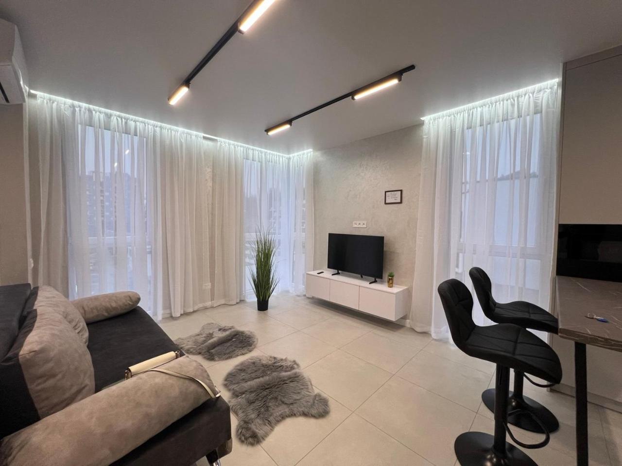 Apartments Vip Avalon 리비프 외부 사진