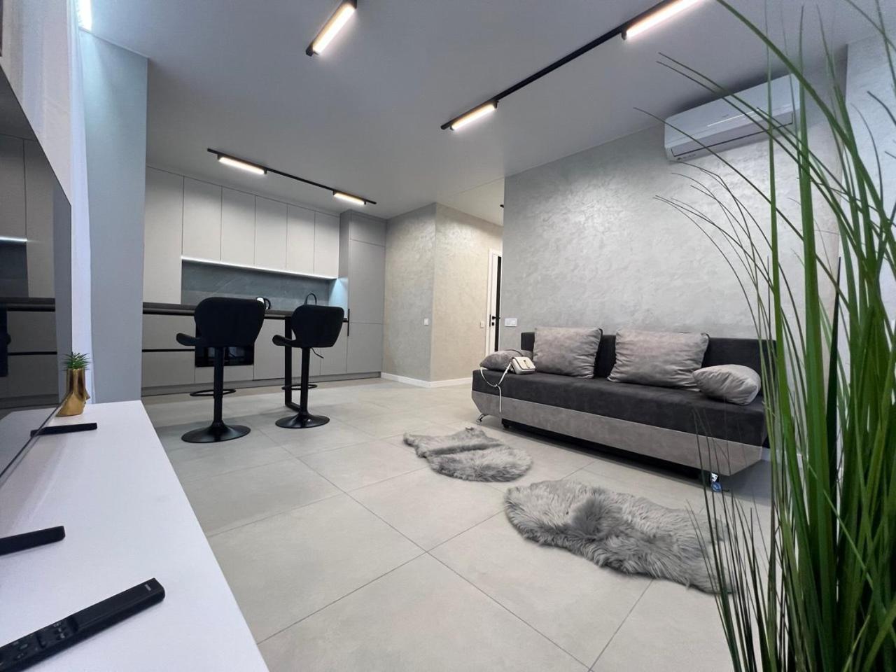 Apartments Vip Avalon 리비프 외부 사진